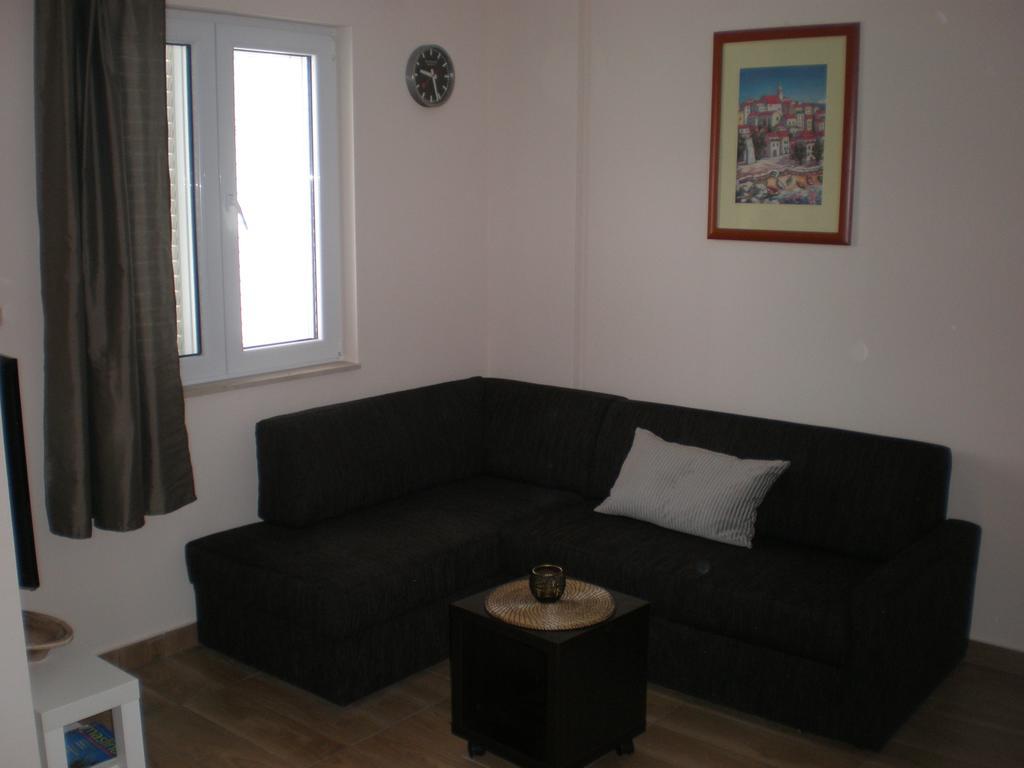 Apartment Maria Banjol Kamer foto